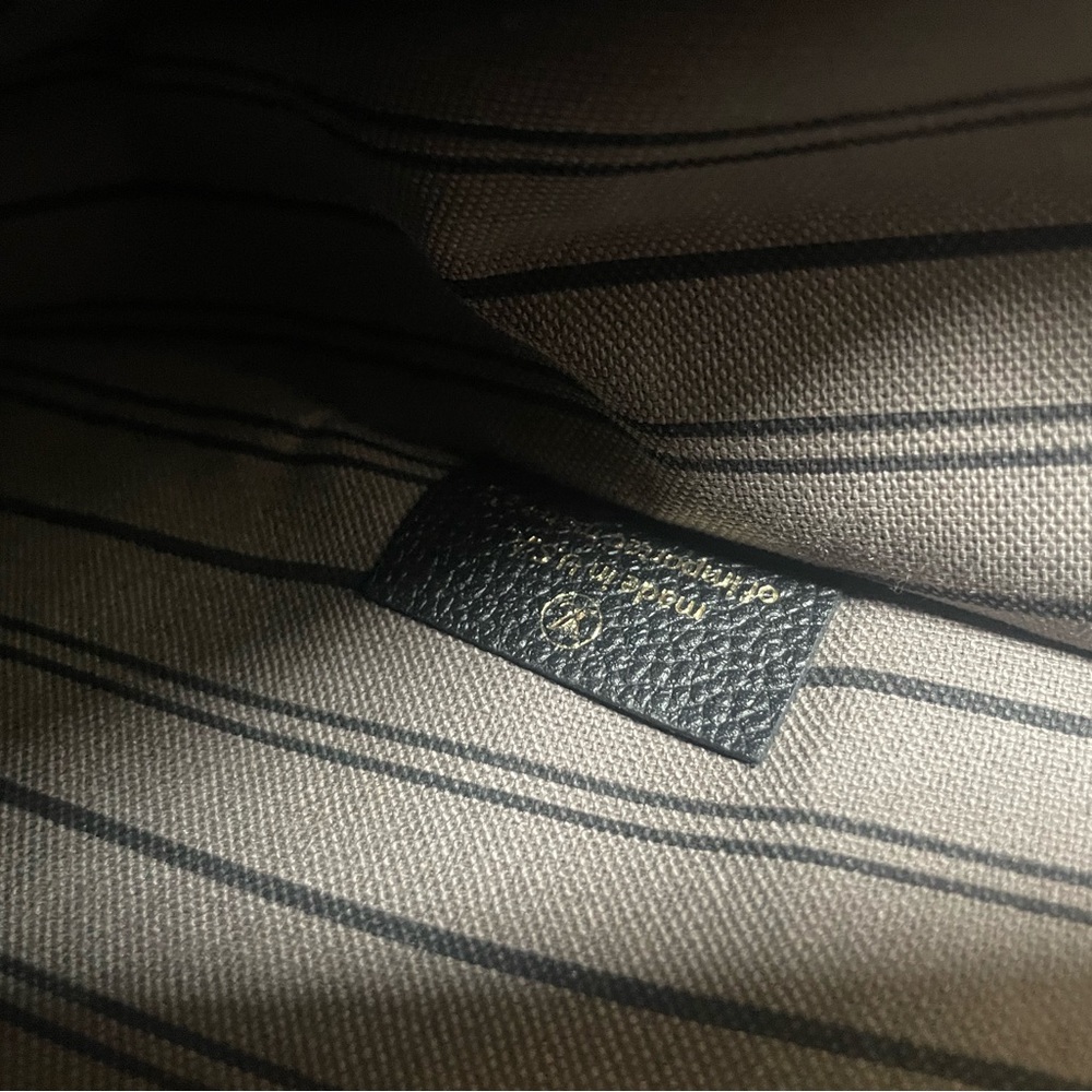 Louis Vuitton pochette Metis empreinte - Picture 10 of 11